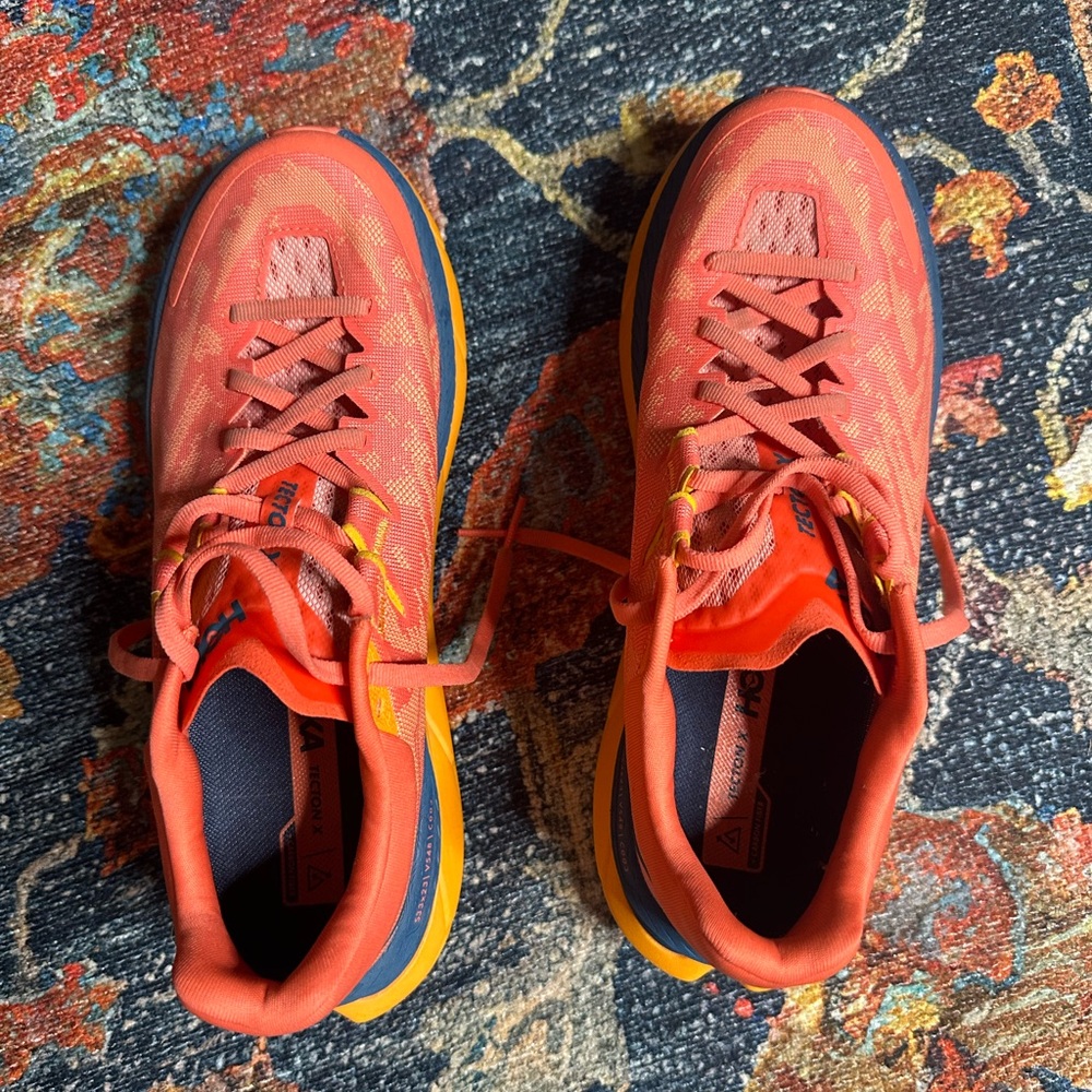 Hoka size 9